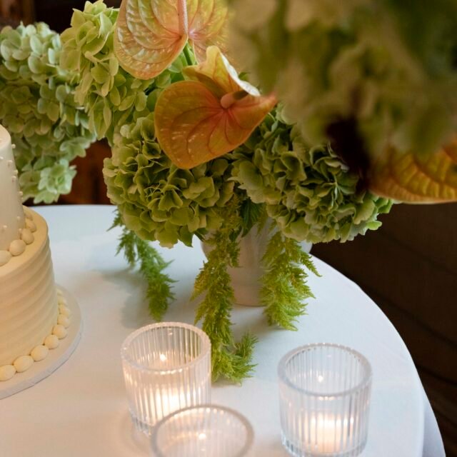 Seasonal Wedding Flowers